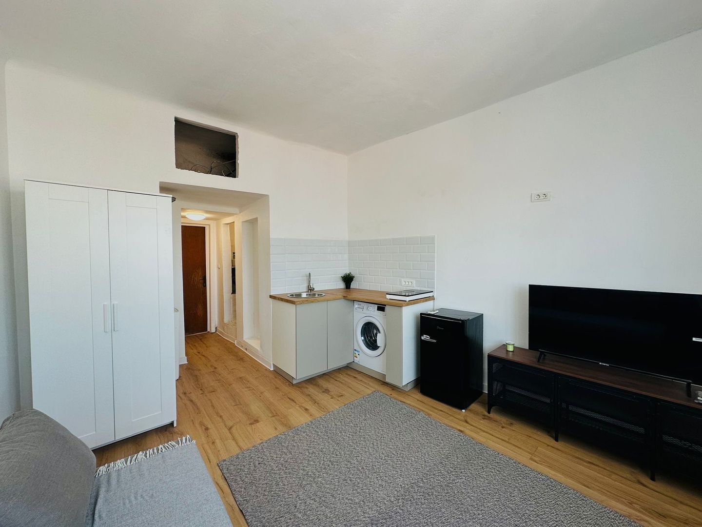 Studio Cozy | Universitate | - Poză 4