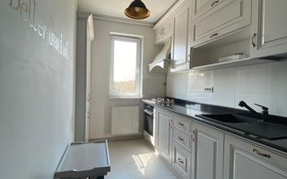Apartament 3 camere, 2 bai premium mobilat lux , cu parcare inclusă - Poză 6