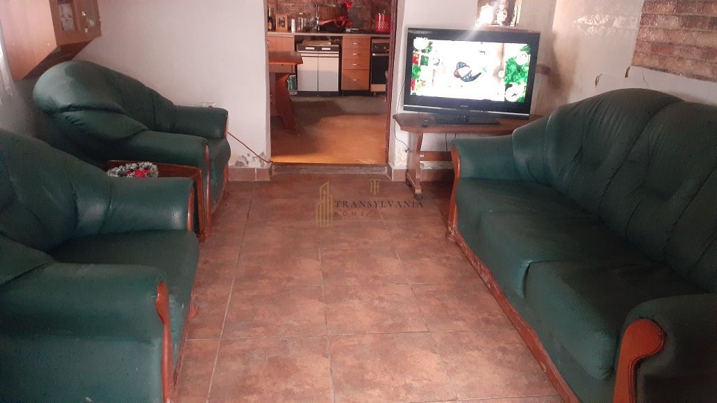 Casa de vanzare cu potential ridicat in Cornatel jud.Sibiu - Poză 9