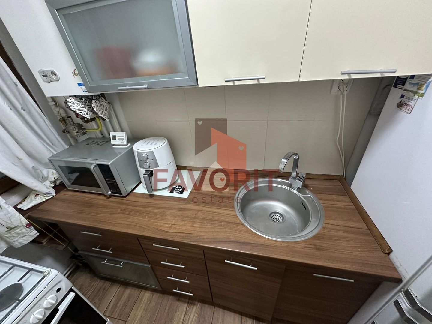 2 camere | centrala proprie | renovat | mobilat | semicentral | - Poză 5