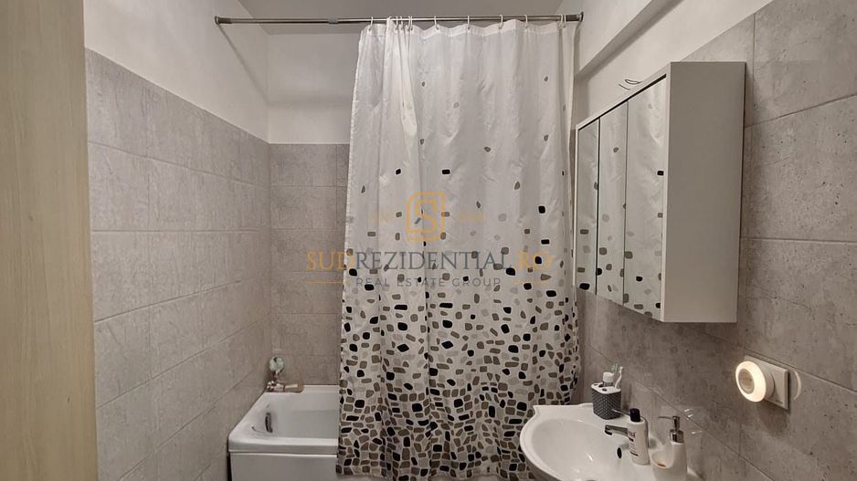 Apartament decomandat cu 2 camere de vanzare, zona Grand Arena Mall - Poză 16