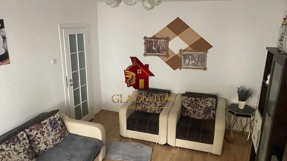 Apartament de vanzare Pacurari Alpha Bank, renovat, et 2 din 4 - Poză 1