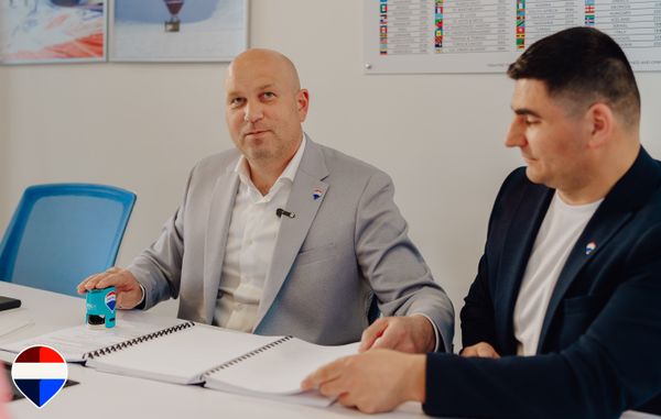 RE/MAX Moldova consolidează rețeaua prin resemnarea contractului de franciză cu RE/MAX Total