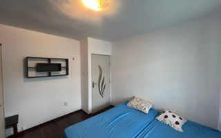 Apartament 3 camere, zona Lazaret – de închiriat - Poză 9