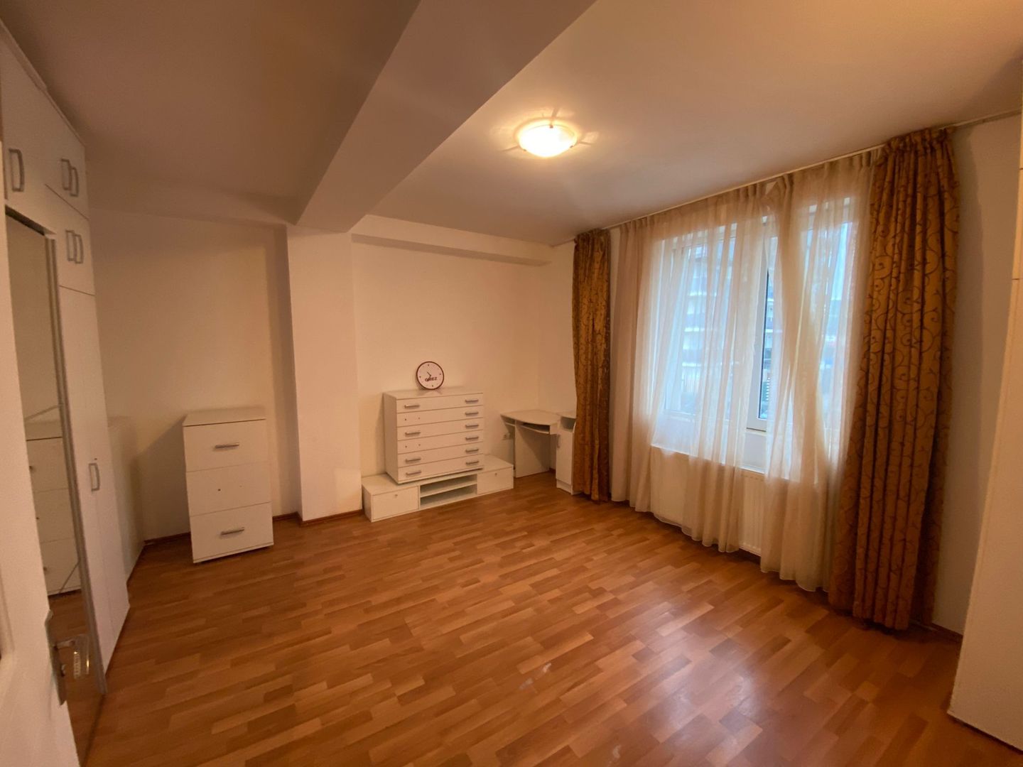 Apartament cu 2 camere semidecomandat | 45 mp | Iris - Poză 2