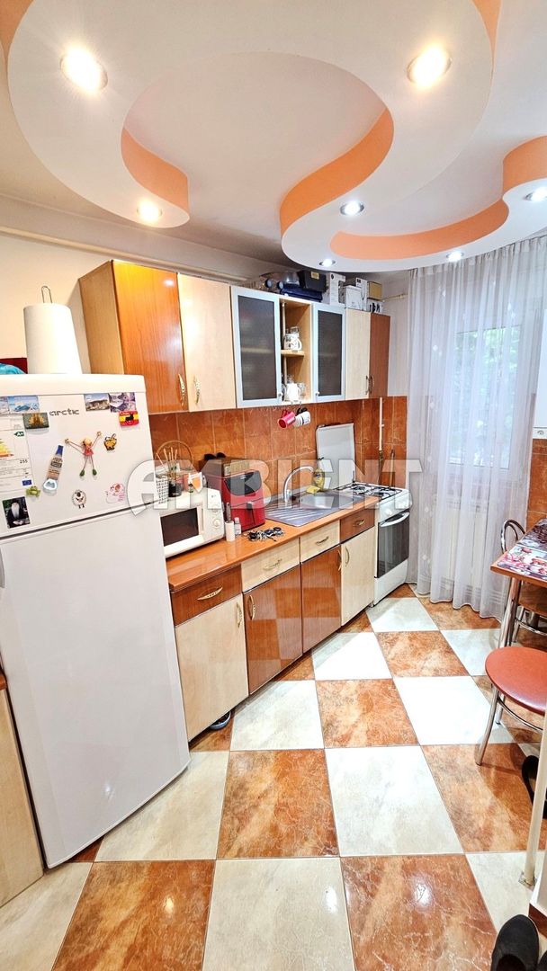 Apartament 2 camere, etaj 1, mobilat și utilat, zona CENTRU; - Poză 6