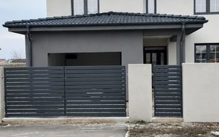 CASA DE VANZARE IN CIHEI - Poză 1