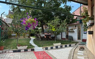 Casa de vanzare cu 411 mp teren ultracentral in Oradea - Poză 2