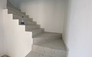 VALU LUI TRAIAN(COD 07) -Casa P+M 5 camere cu teren de 300 mp - Poză 8