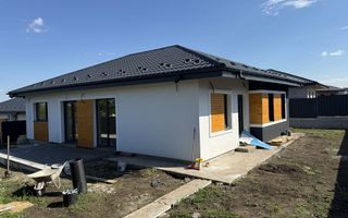 Casă parter de vânzare în Horpaz, Miroslava – 4 camere, 92 mp utili - Poză 7