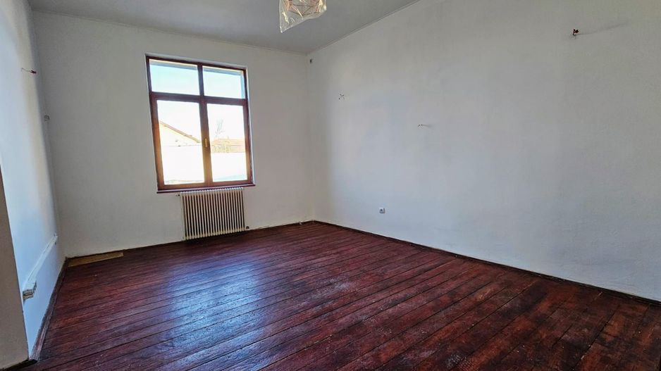 SPATIU COMERCIAL I FRONT STRADAL I ZONA UNIRII - Poză 3