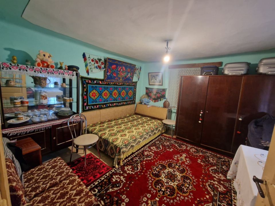 Gospodărie completă și spațioasă -Lunca Corbului- Ciesti! - Poză 9