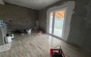 Individuala | 4 camere | 860 mp teren | Pozitie excelenta | Asfalt | - Poză 4
