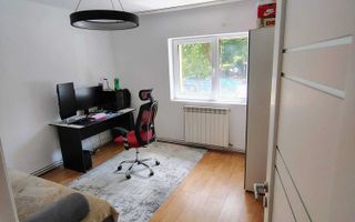 Apartament de 3 camere, 76mp, decomandat, zona Nicolae Titulescu - Poză 3