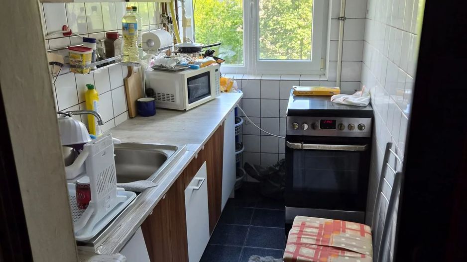 Apartament 3 Camere, Zona Cetatii, Mobilat si Utilat, Etaj 2, Boxa inscrisa CF - Poză 3