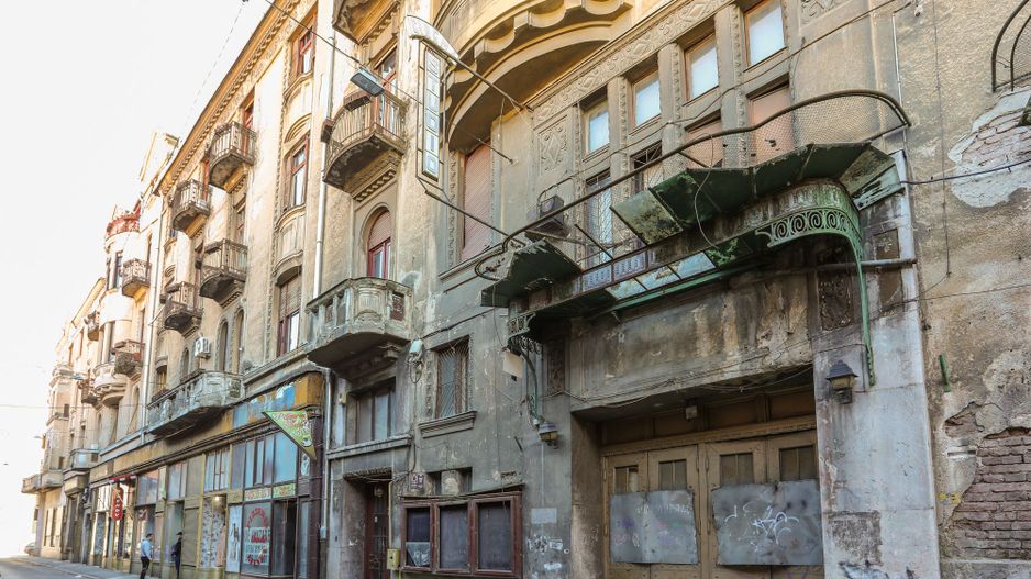 Apartament zonă ultracentrală-Palatul Bohuș - Poză 1