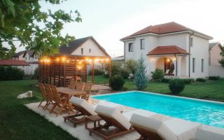 Casa de inchiririat | Domnesti |vibe mediteranean - Poză 1