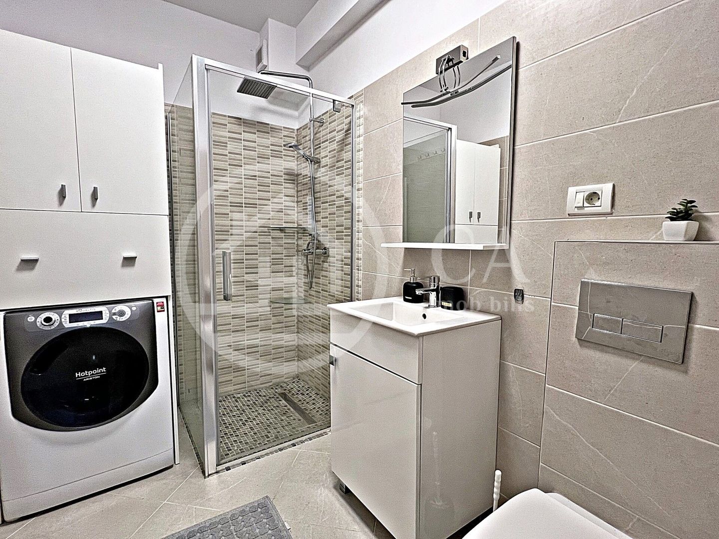 Apartament cu 2 camere de inchiriat in AES residence, Oradea - Poză 6