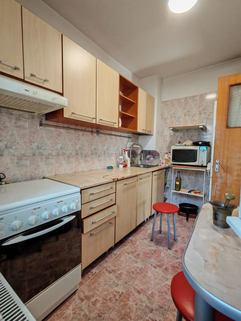 Apartament 3 Camere bloc reabilitat, bucla Drumul Taberei - Poză 5