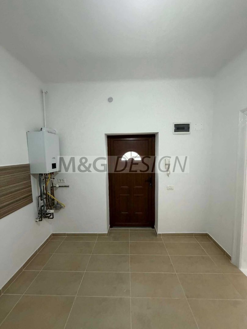 Apartament 1 camera la curte comuna cu centrala - Poză 1