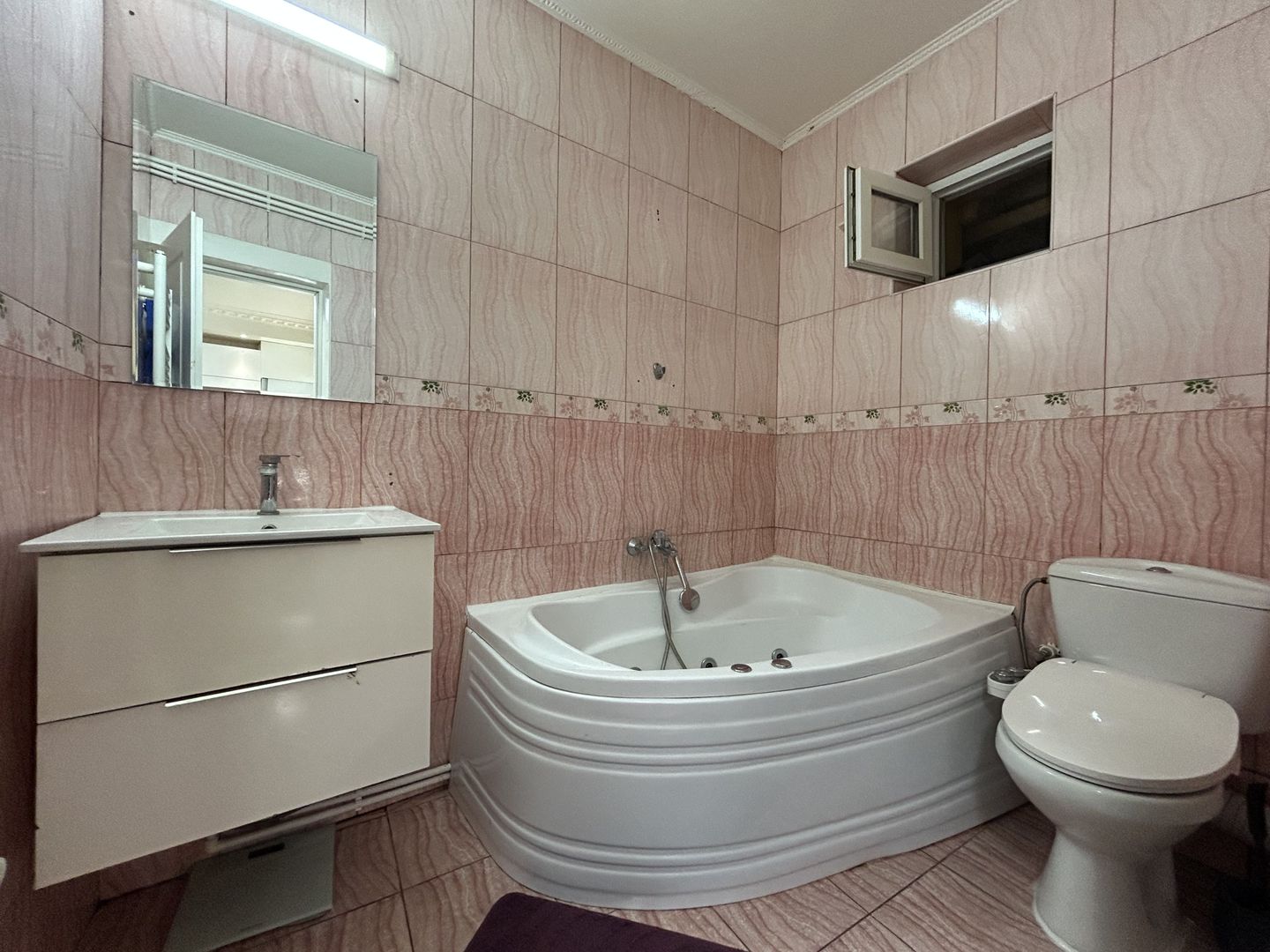 Casa P+1 la pret de apartament - zona Bratianu - Poză 8