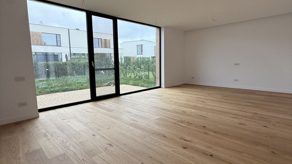 Vila  de tip Urban Villa 07 in faza 1 in Amber Forest - Poză 4