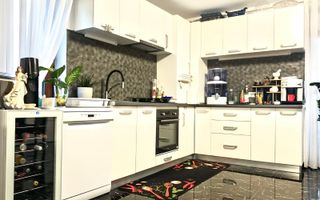 Penthouse 116 mp, terasă generoasă- vedere panoramică, compartimentare excelenta - Poză 4