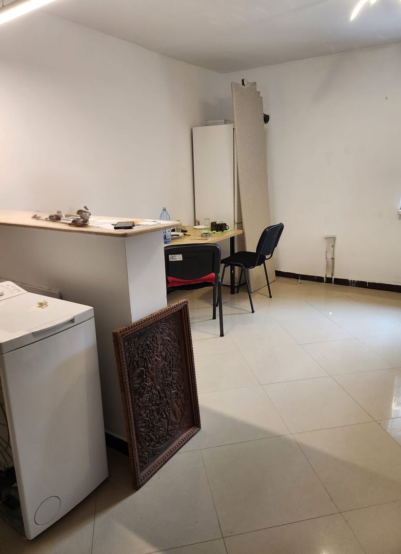 Vanzare Apartament 4 Camere 99 mp Etaj 1 Mall Vitan – Nerva Traian- Oc. Goga - Poză 5