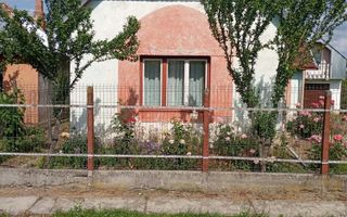 Casă de vânzare in Ardud - Poză 1