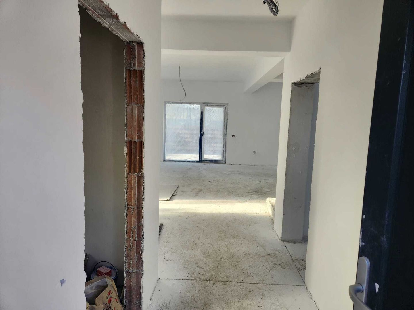 Casa noua 5 camere | De vanzare | Tunari - Poză 6