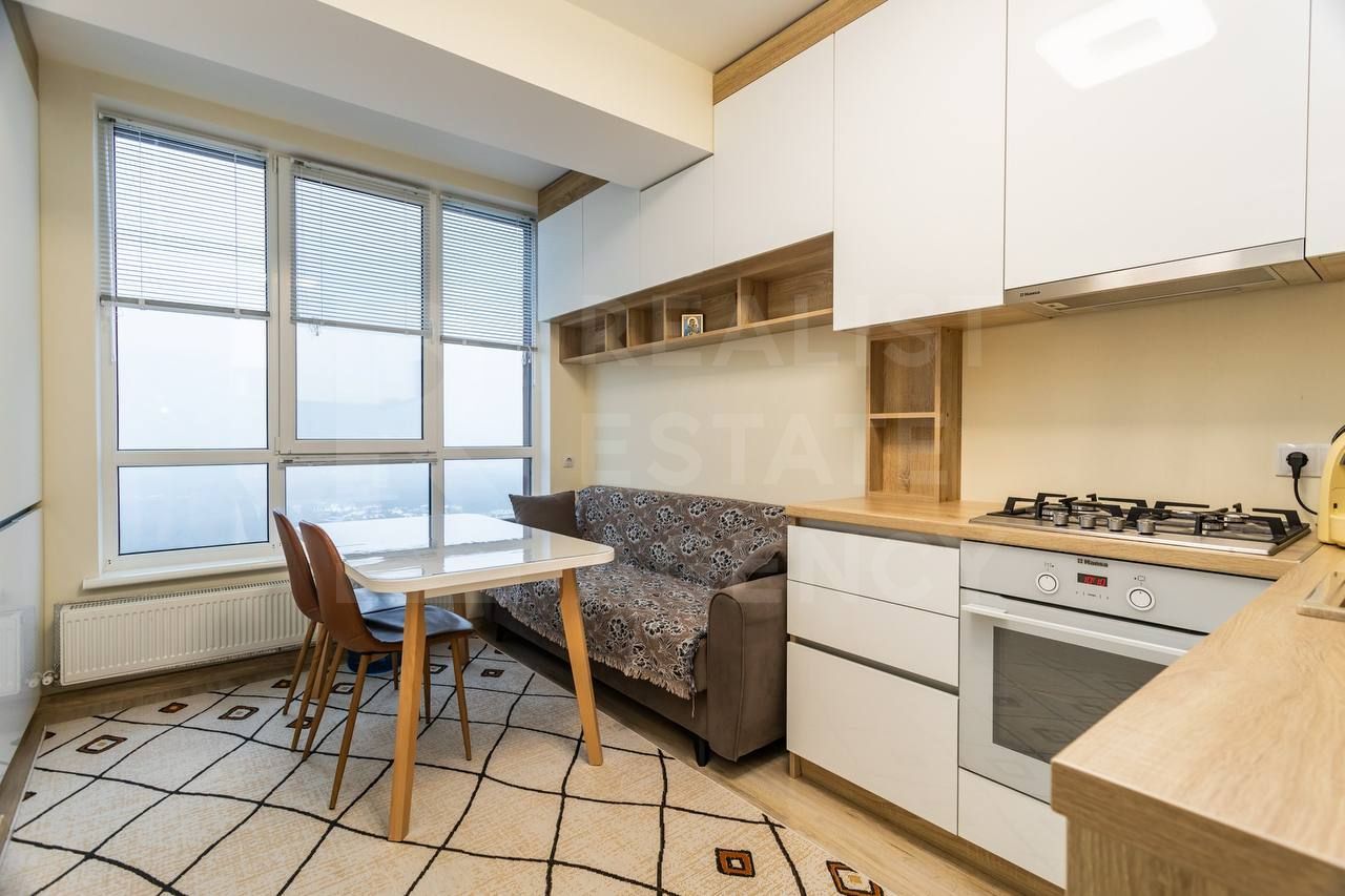 Vânzare, apartament, 3 camere, strada Nicolae Costin, Buiucani - Poză 1