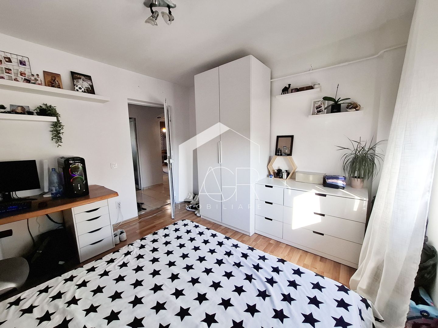 Apartament cu 3 camere, ultracentral - Poză 10