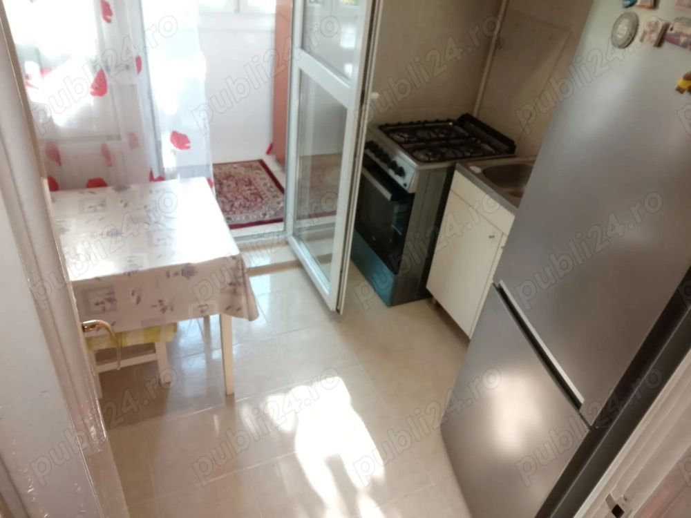De vanzare apartament de 3 camere in Titan - Poză 7