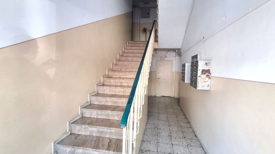De Vanzare Apartament 2 Camere Pajura - Poză 18