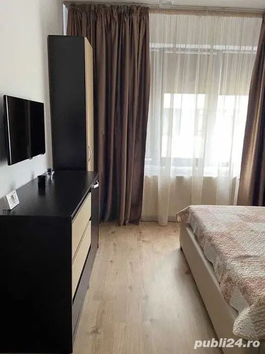 De închiriat apartament 2 camere Apărătorii Patriei - Poză 2