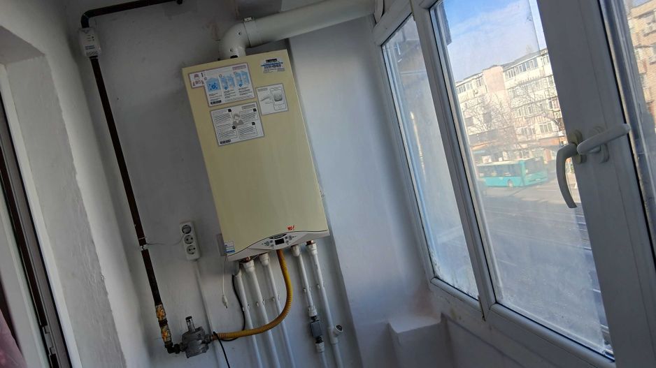 🏡 Apartament 2 camere cu 2 balcoane, etaj 2, Bd. Siderurgiștilor - Poză 3