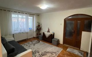 Vând apartament - Poză 1