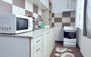 Apartament cu o camera de inchiriat, balcon, parcare, cartier Bulgaria - Poză 3