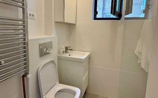 Ultracentral, 2 camere, prima închiriere după renovare | metrou Unirii - Poză 12