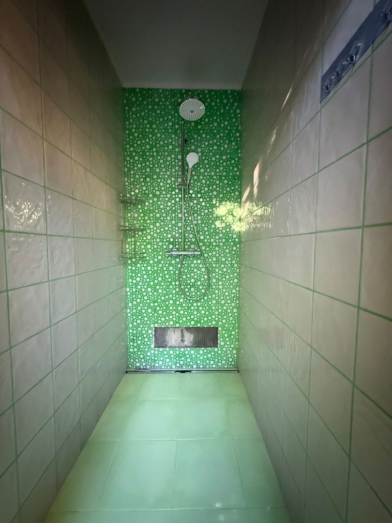 Vilă elegantă cu teren de aproximativ 1.000 mp - Poză 38
