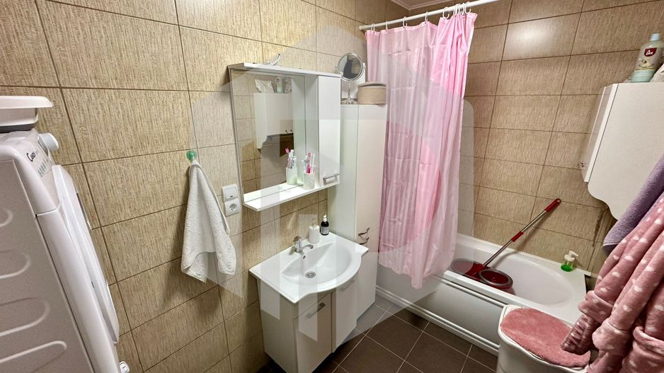 Apartament 2 Camere | Bucatarie separata | Living | Mobilat / Utilat - Poză 6