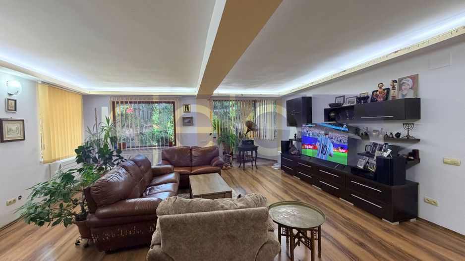 VANZARE VILA 280 MP UTILI | TEREN 900 MP | 5 CAMERE | VOLUNTARI - Poză 5