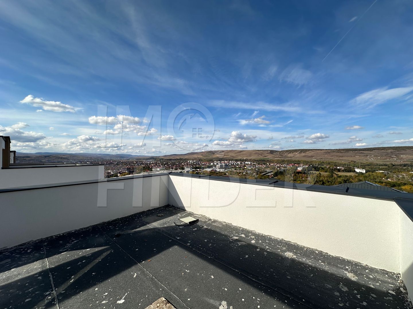 Casă în Florești, zona Vivo: 189 mp utili,  116 mp pe terase - Poză 34