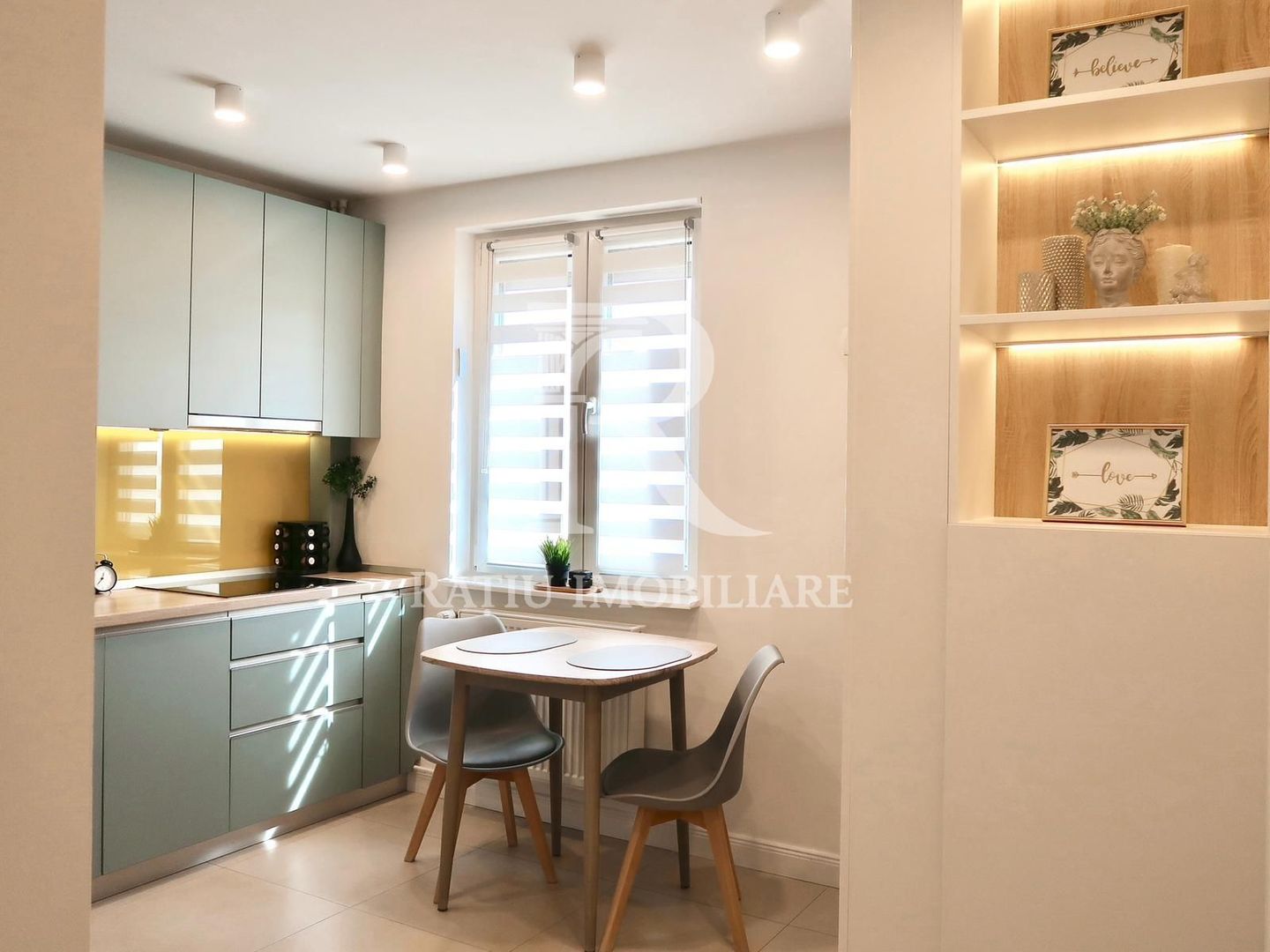 Apartament cu 3 camere | Vedere panoramică deosebită | Oradea - Poză 8