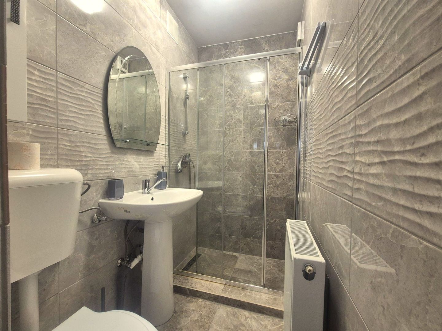 La 10 minute de Centru Civic, 2 camere cu loc parcare și pivniță, pet friendly - Poză 8