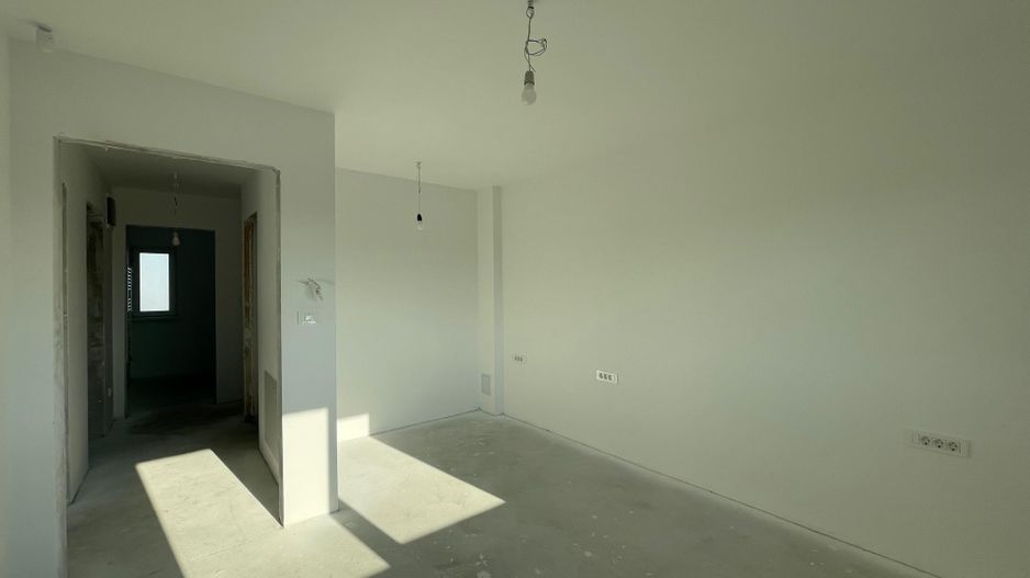 Duplex nou cu 4 camere, amplasament excelent în Moșnița Veche - Poză 11