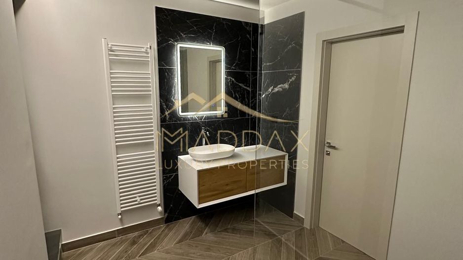 Vila Lux 7 camere de inchiriat***465mp***Erou Iancu Nicolae - Poză 22