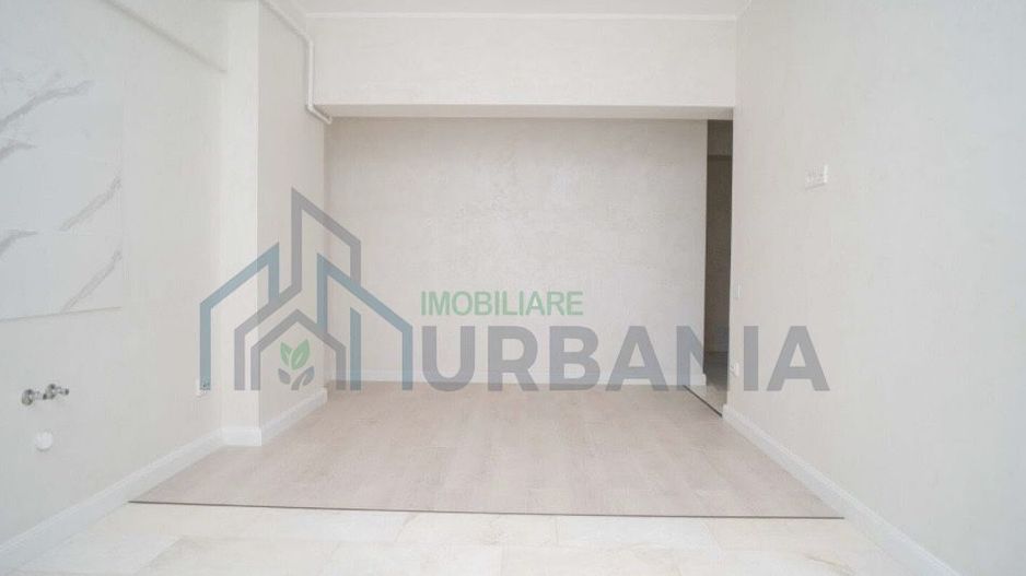 Apartament cu 2 camere în Royal Town, Iași – ideal pentru birouri, cabinete sau spații comerciale - Poză 8