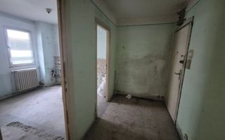 Vand apartament 2 camere Micro 1 - Poză 2