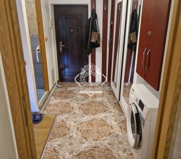 Garsoniera decomandata cf.1 mobilata/utilata bloc 1990 - Mall Vitan - Poză 9